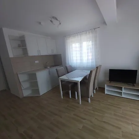 Ronic Apartamento Soko Banja