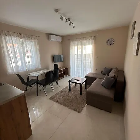 Apartment Ronic *