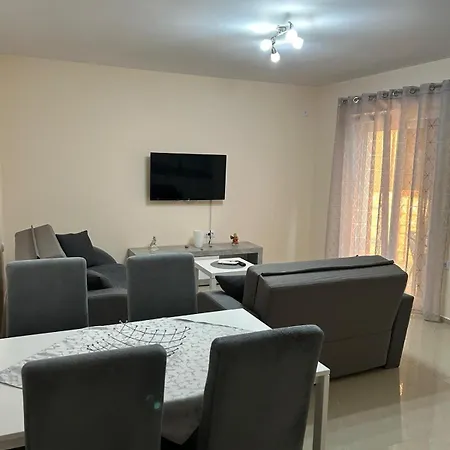Apartment Ronic *